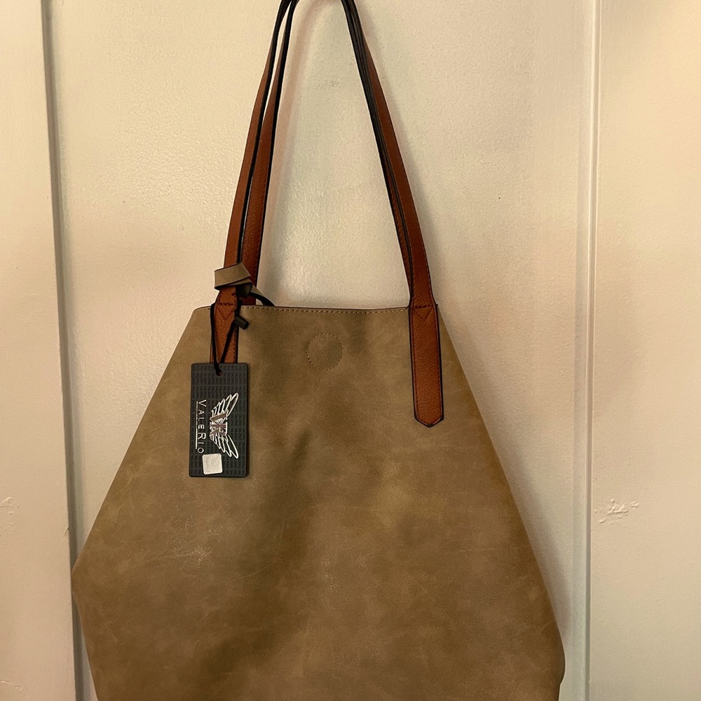 beautiful vegan leather bag new from Italy
